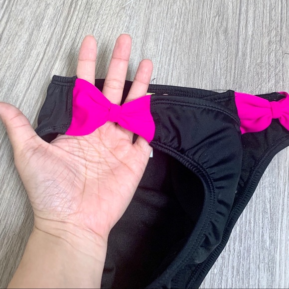 Black bikini bottom with side bows XS - Picture 2 of 3